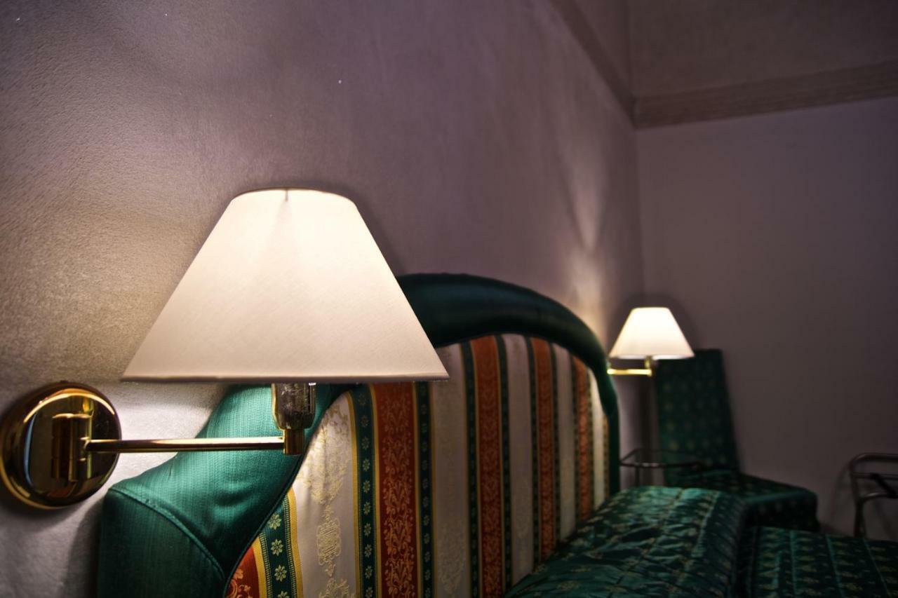Hotel La Luna Lucca