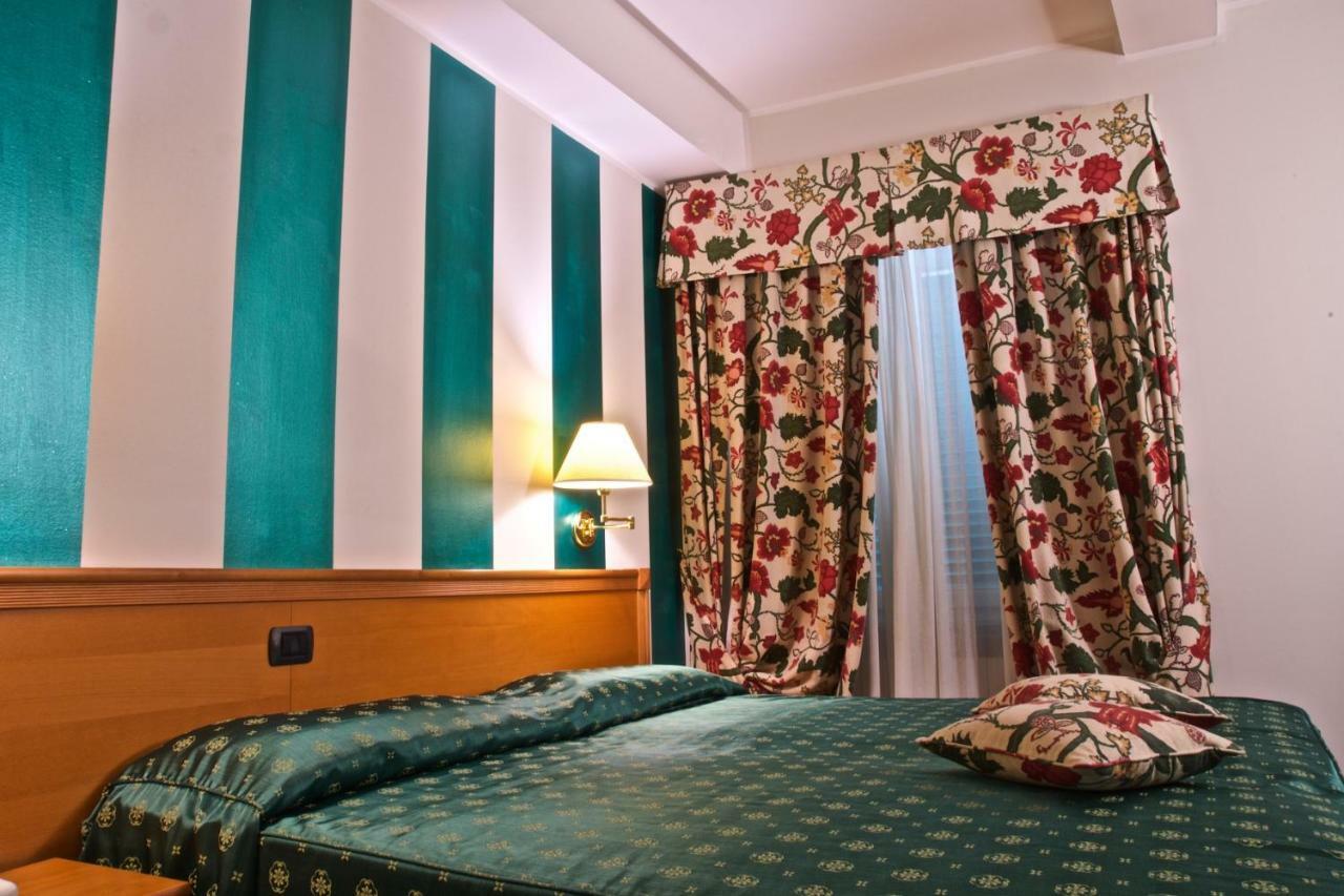 Hotel La Luna Lucca